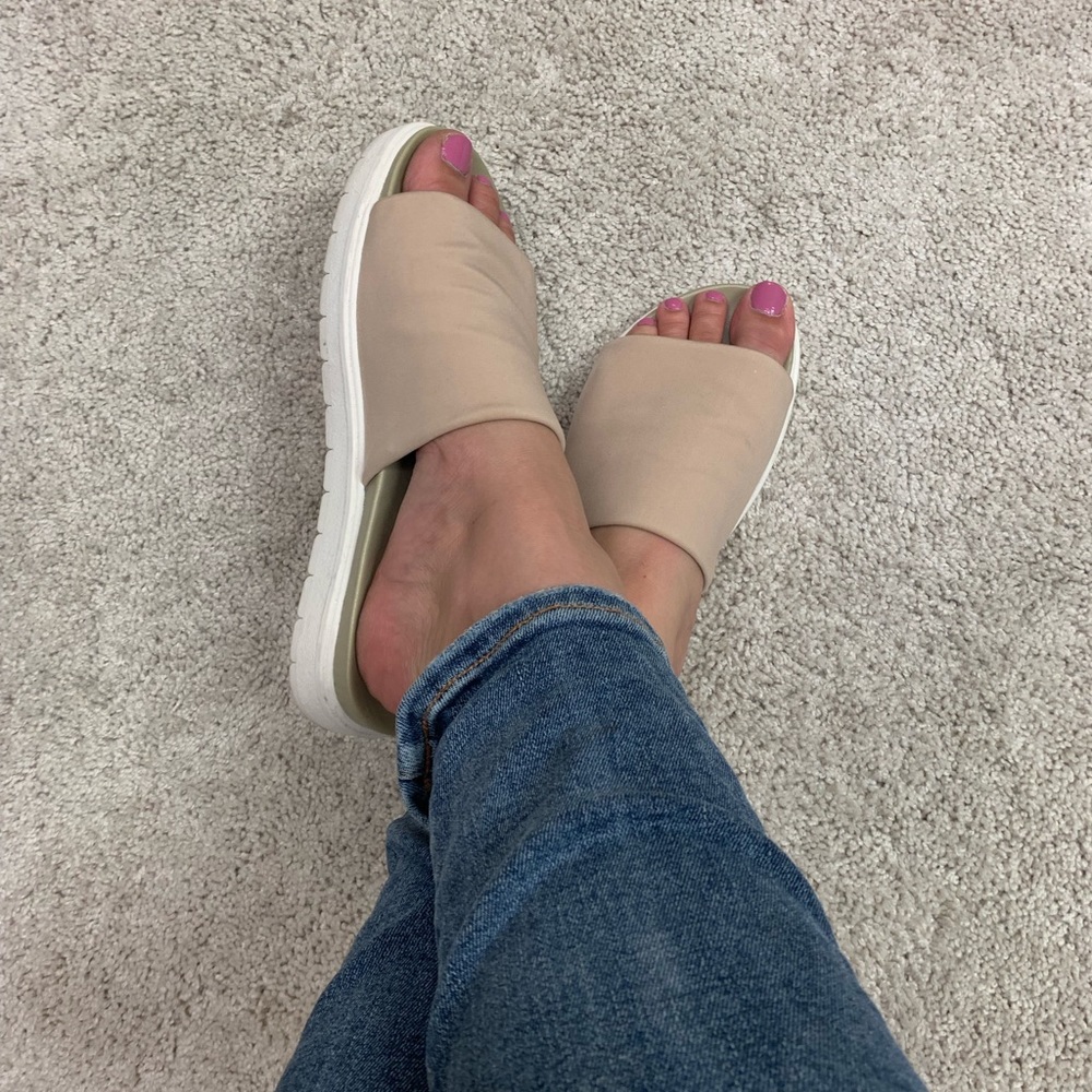 Nude slides
